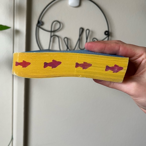 Remarkably bright creatures paperback book - Picture 4 of 6